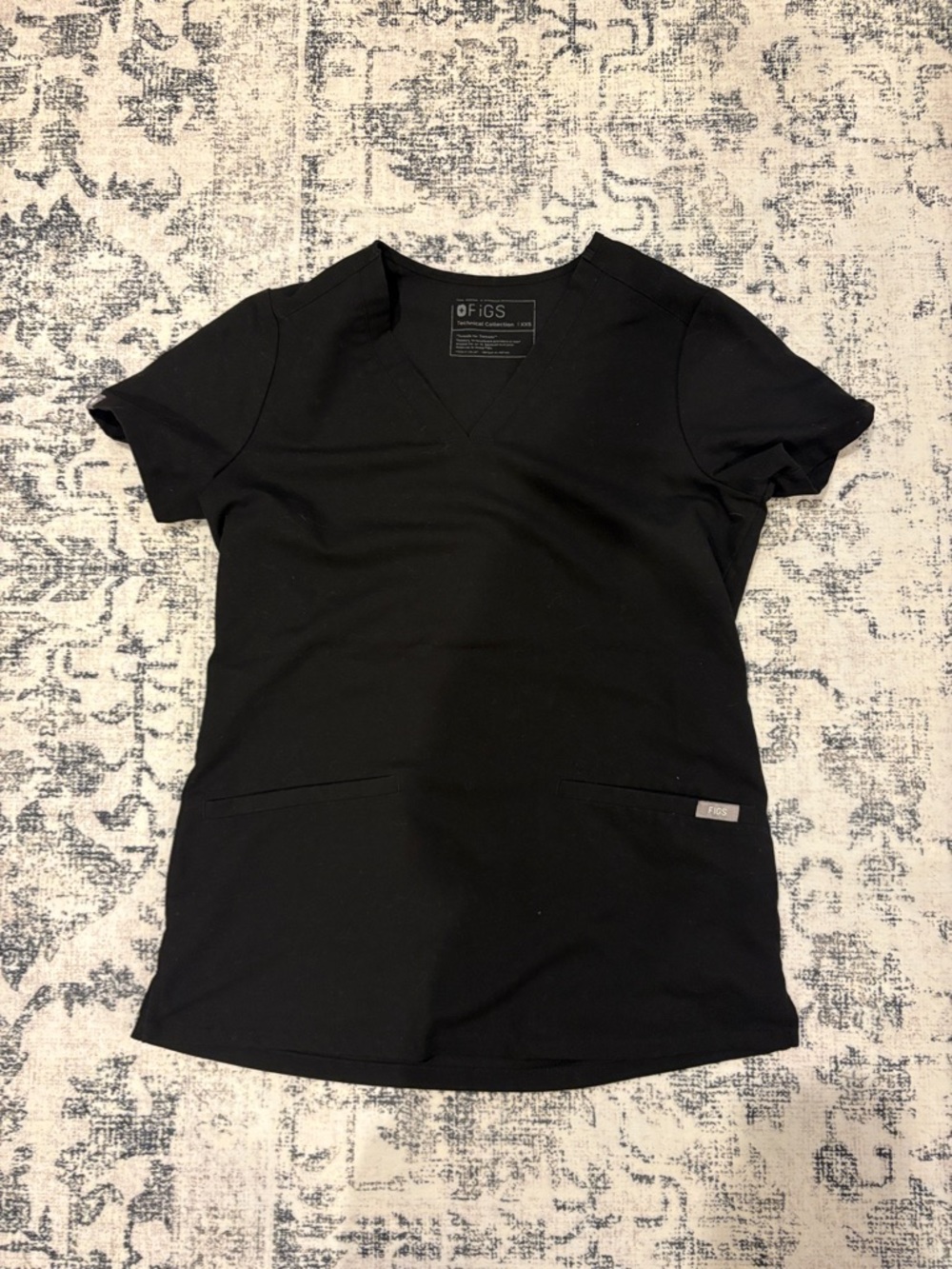 Figs XXS Black Short-Sleeve V-Neck Scrub Top
